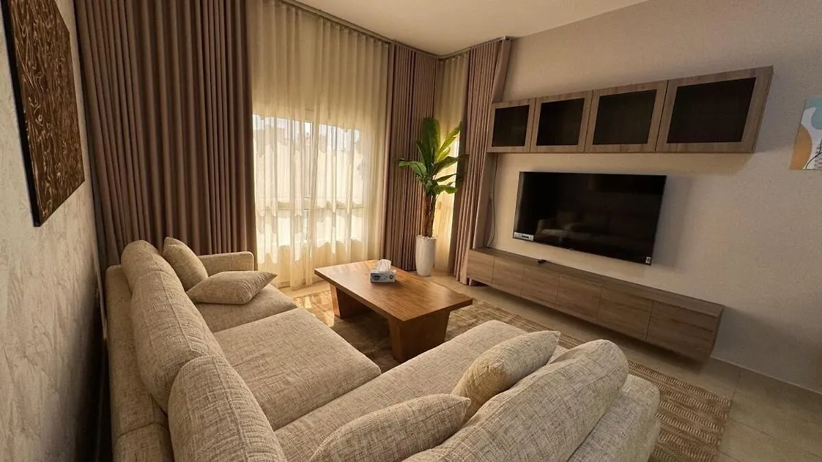 Elegant Family Stay - Playground View In Remraam Dubai